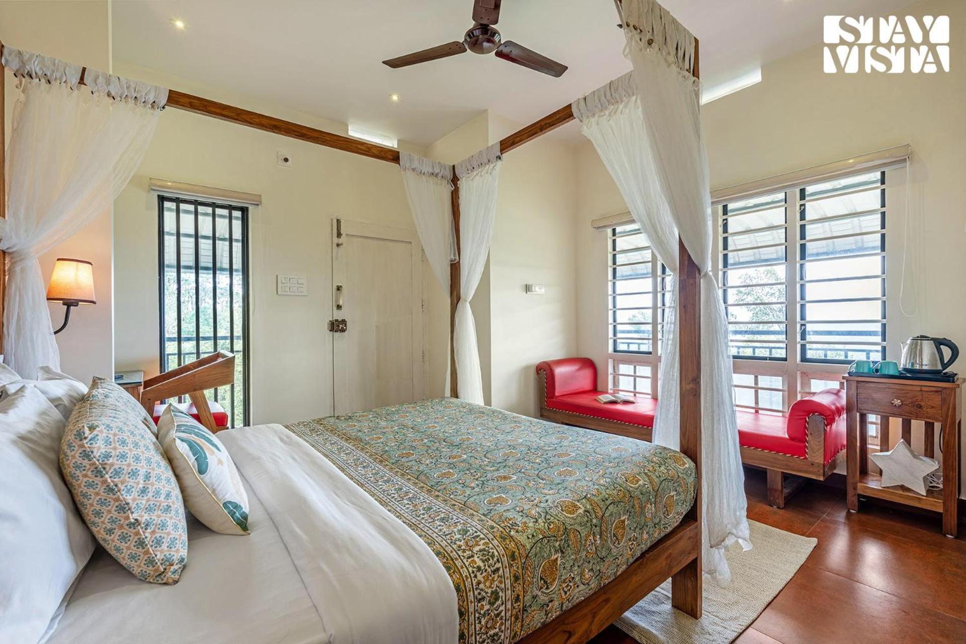 Stayvista At Titha Villa Santhanpara Экстерьер фото